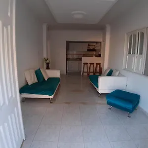 Casa Linda En Playa , Cartagena Colombia